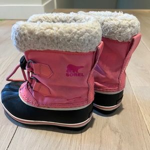 Sorel snow boots